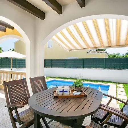 بيت للعطل Can Esmo! 6 Hosts, 3 Bedrooms And A Private Pool *