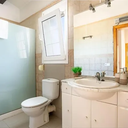 Can Esmo! 6 Hosts, 3 Bedrooms And A Private Pool Casa de Férias